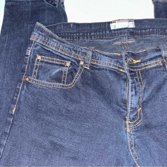 Xhilaration Jeans Juniors Size 9 Dark Wash Blue Skinny Mid Rise - Picture 3 of 7